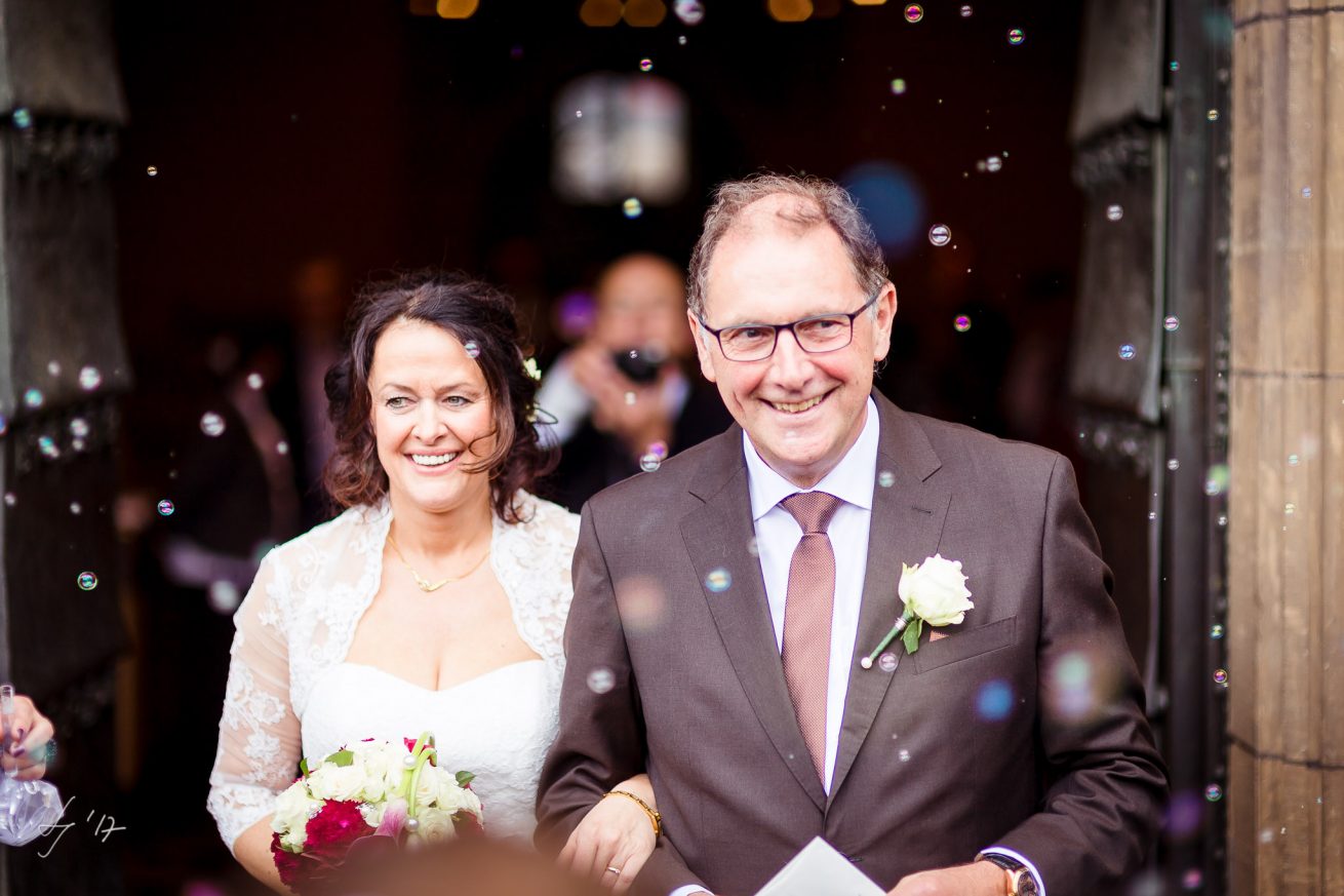 Reportage-Aachen-Trauung-Hochzeit-Hochzeitsfotograf-Düren