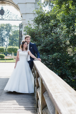 Hochzeitspaarshooting im Schloßpark in Berlin Köpenick. Hochzeitsfotograf-Dueren-Paarshooting-Berlin